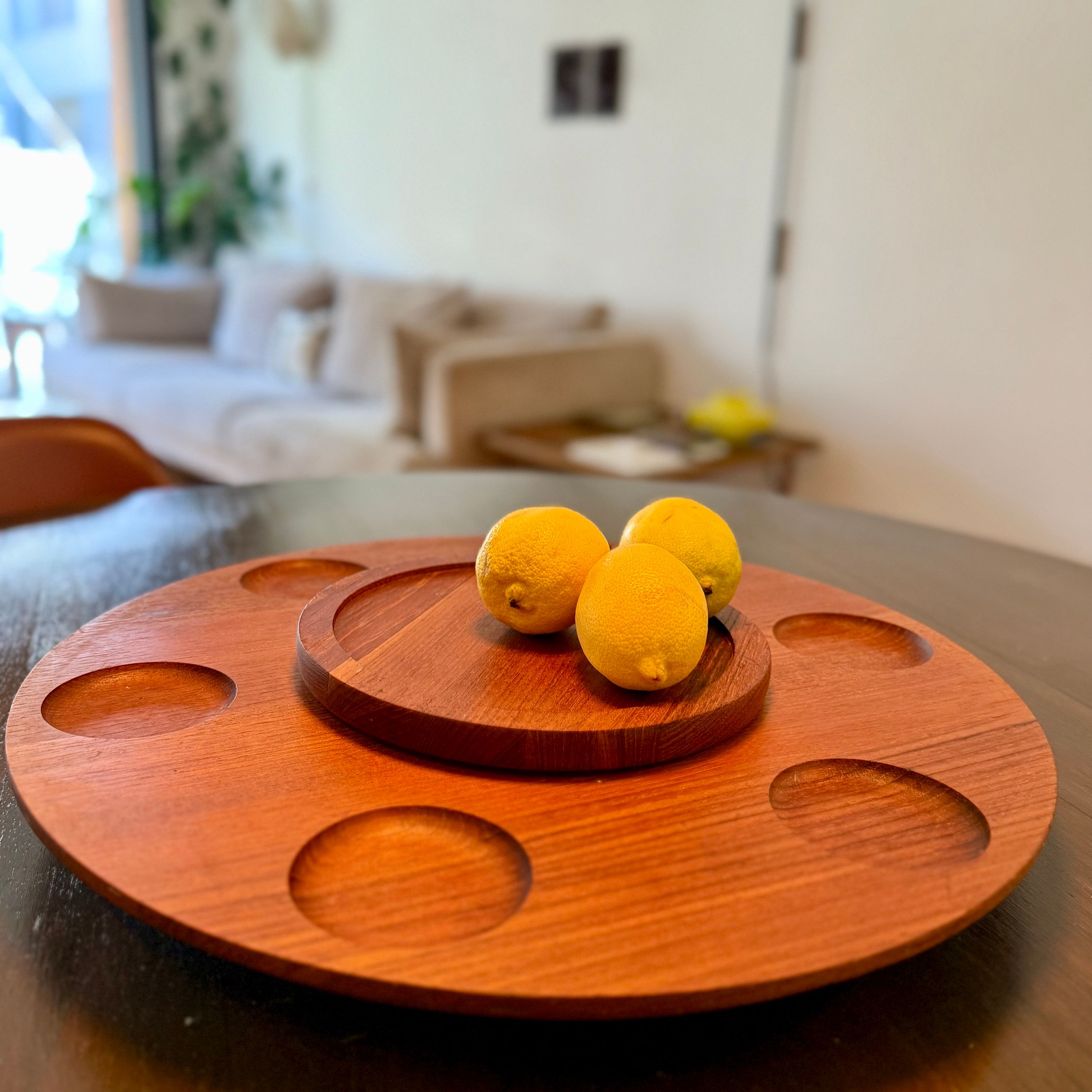 וינטג׳ ורטרו בדנמרק — לייזי סוזן מעץ טיק דני. Kitchenware, יד שניה מקופנהגן | דייניש | Field Notes & Finds
