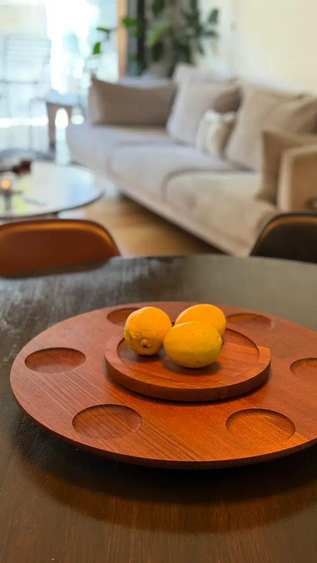 וינטג׳ ורטרו בדנמרק — לייזי סוזן מעץ טיק דני. Kitchenware, יד שניה מקופנהגן | דייניש | Field Notes & Finds