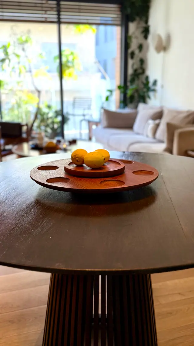 וינטג׳ ורטרו בדנמרק — לייזי סוזן מעץ טיק דני. Kitchenware, יד שניה מקופנהגן | דייניש | Field Notes & Finds