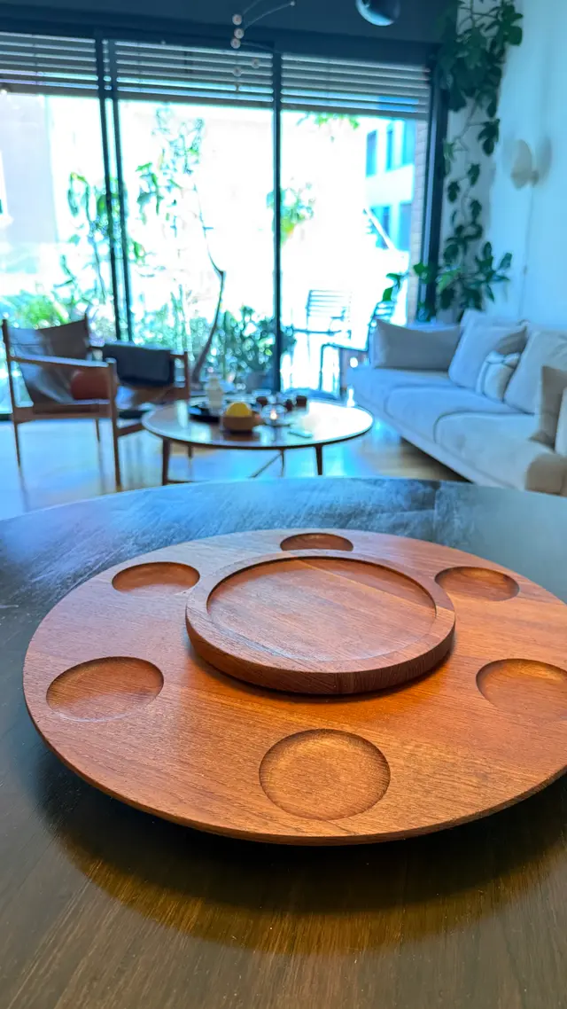 וינטג׳ ורטרו בדנמרק — לייזי סוזן מעץ טיק דני. Kitchenware, יד שניה מקופנהגן | דייניש | Field Notes & Finds