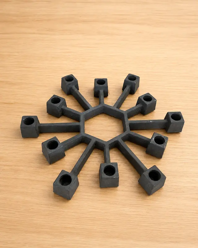 וינטג׳ ורטרו בדנמרק — מעמד נרות עכביש. Candle Holder, יד שניה מקופנהגן | דייניש | Field Notes & Finds