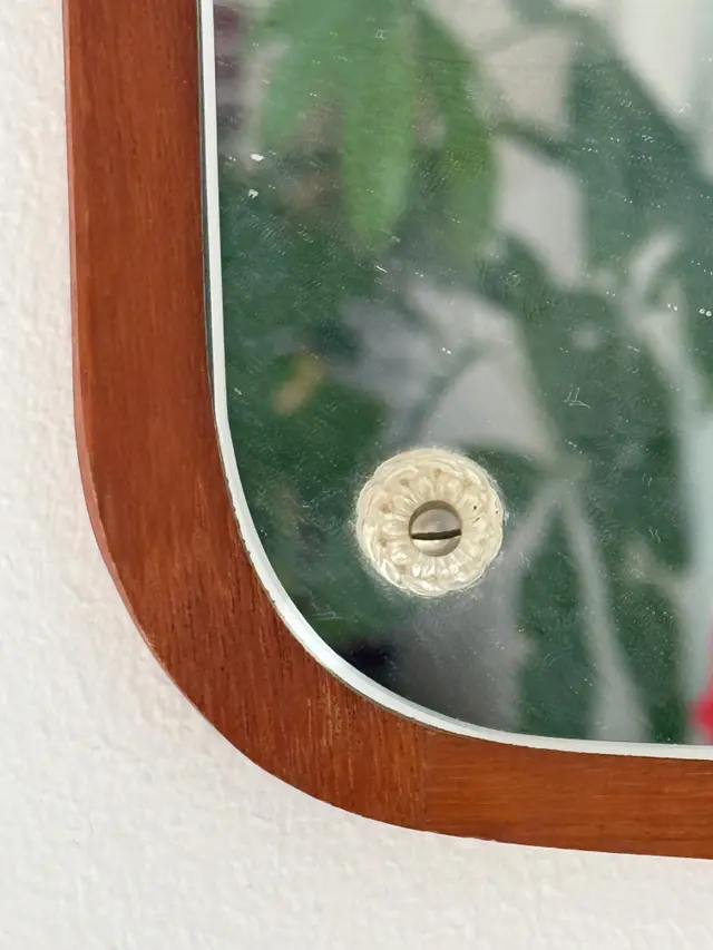 וינטג׳ ורטרו בדנמרק — מראה טיק אמצע המאה. Decor, יד שניה מקופנהגן | דייניש | Field Notes & Finds