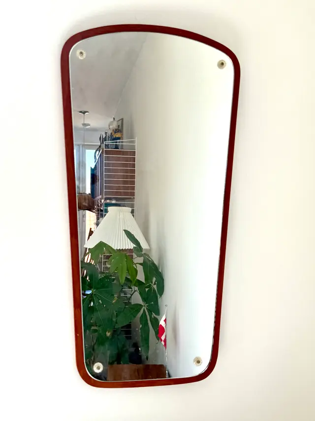 וינטג׳ ורטרו בדנמרק — מראה טיק אמצע המאה. Decor, יד שניה מקופנהגן | דייניש | Field Notes & Finds