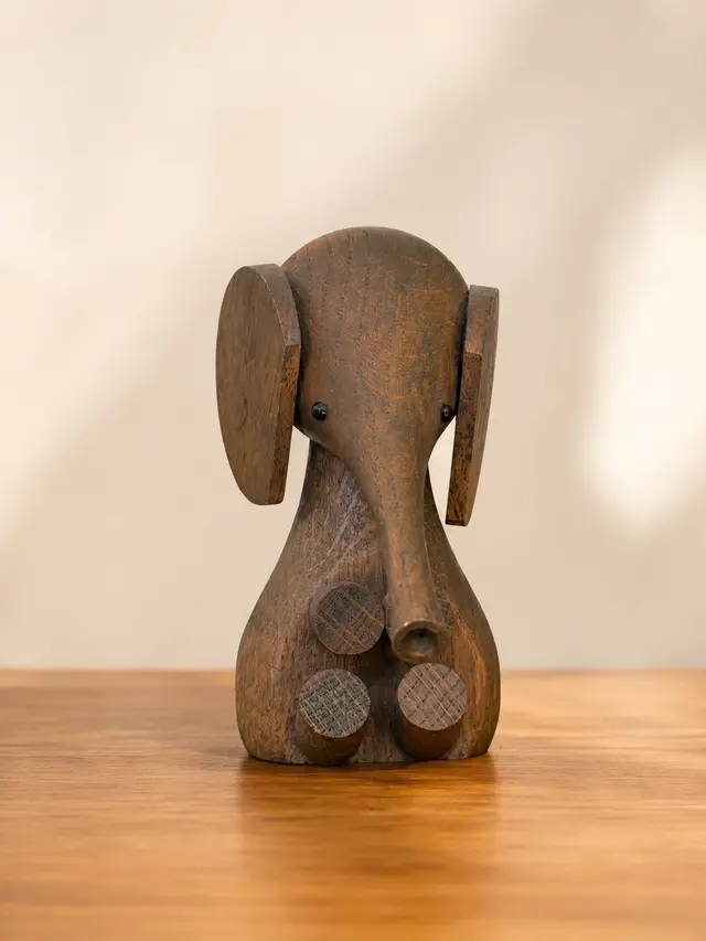 וינטג׳ ורטרו בדנמרק — פיל עץ של לוסי קאאס. Figurine, יד שניה מקופנהגן | דייניש | Field Notes & Finds