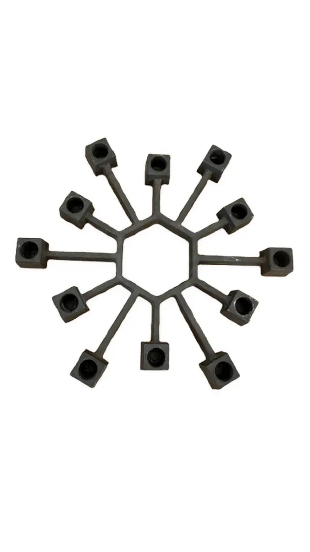 וינטג׳ ורטרו בדנמרק — פמוט ברזל דני. Candle Holder, יד שניה מקופנהגן | דייניש | Field Notes & Finds