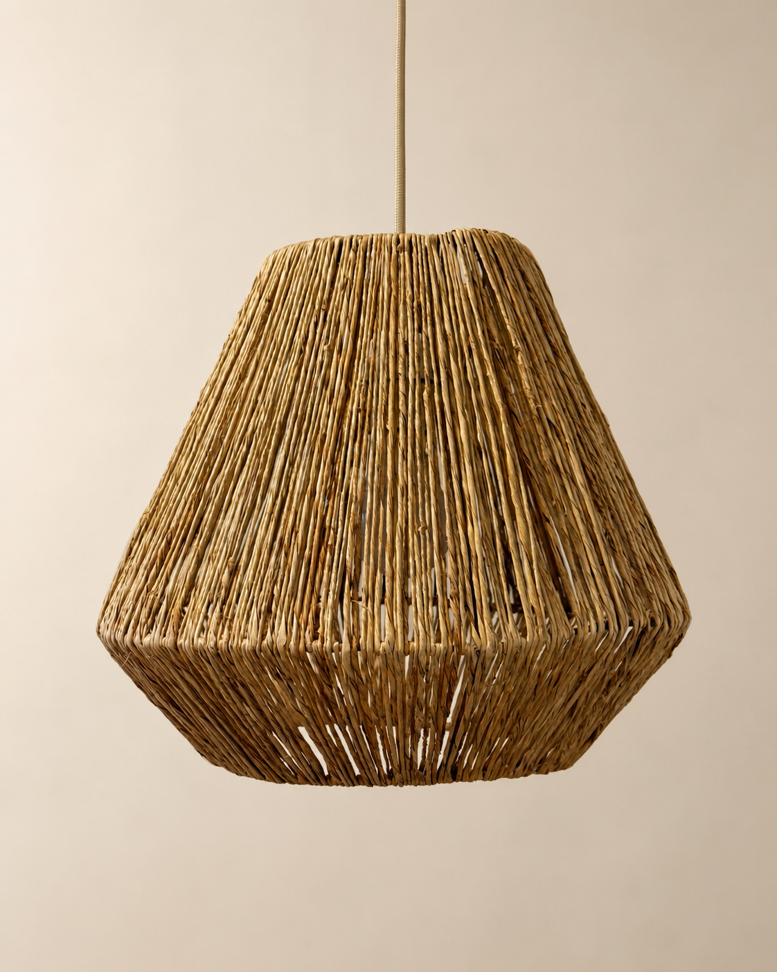 וינטג׳ ורטרו בדנמרק — מנורת תלייה יוטה. Lighting, יד שניה מקופנהגן | דייניש | Field Notes & Finds